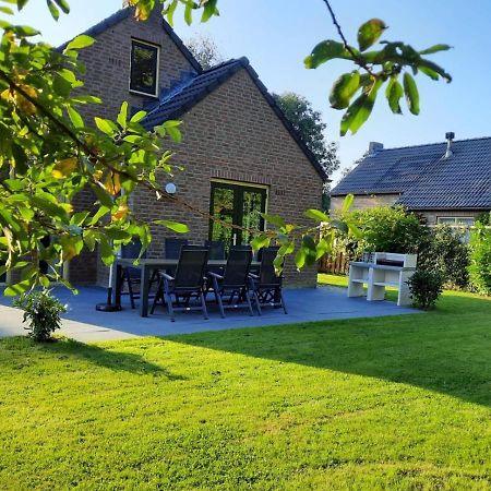 Heerlijke vakantiewoning Ewijk Villa Buitenkant foto