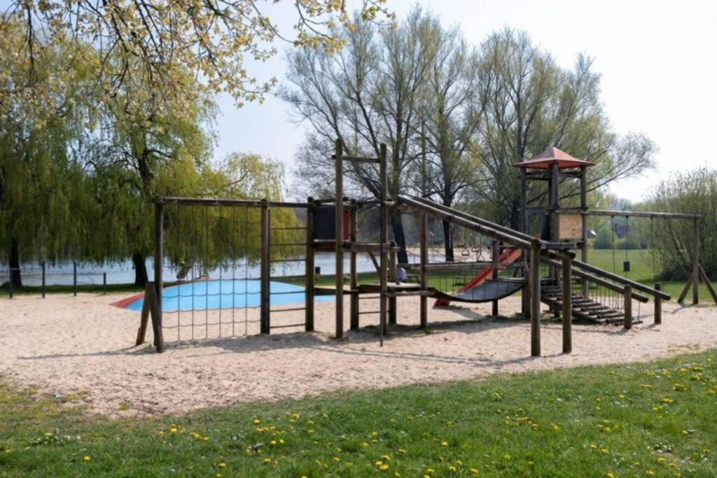 Heerlijke vakantiewoning Ewijk Villa Buitenkant foto